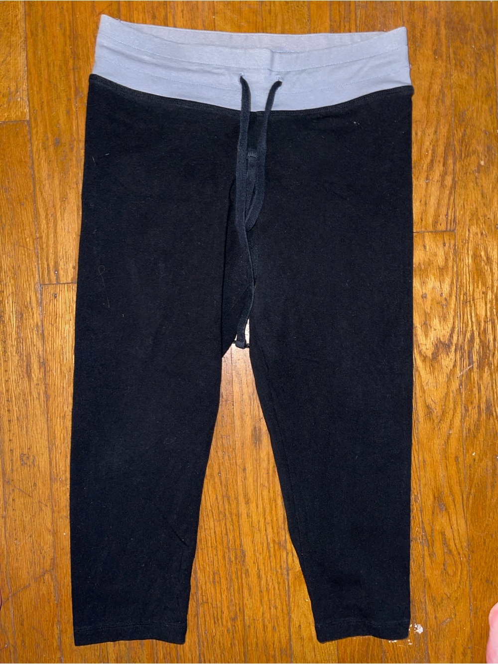 Black Leggings with Gray Waistband